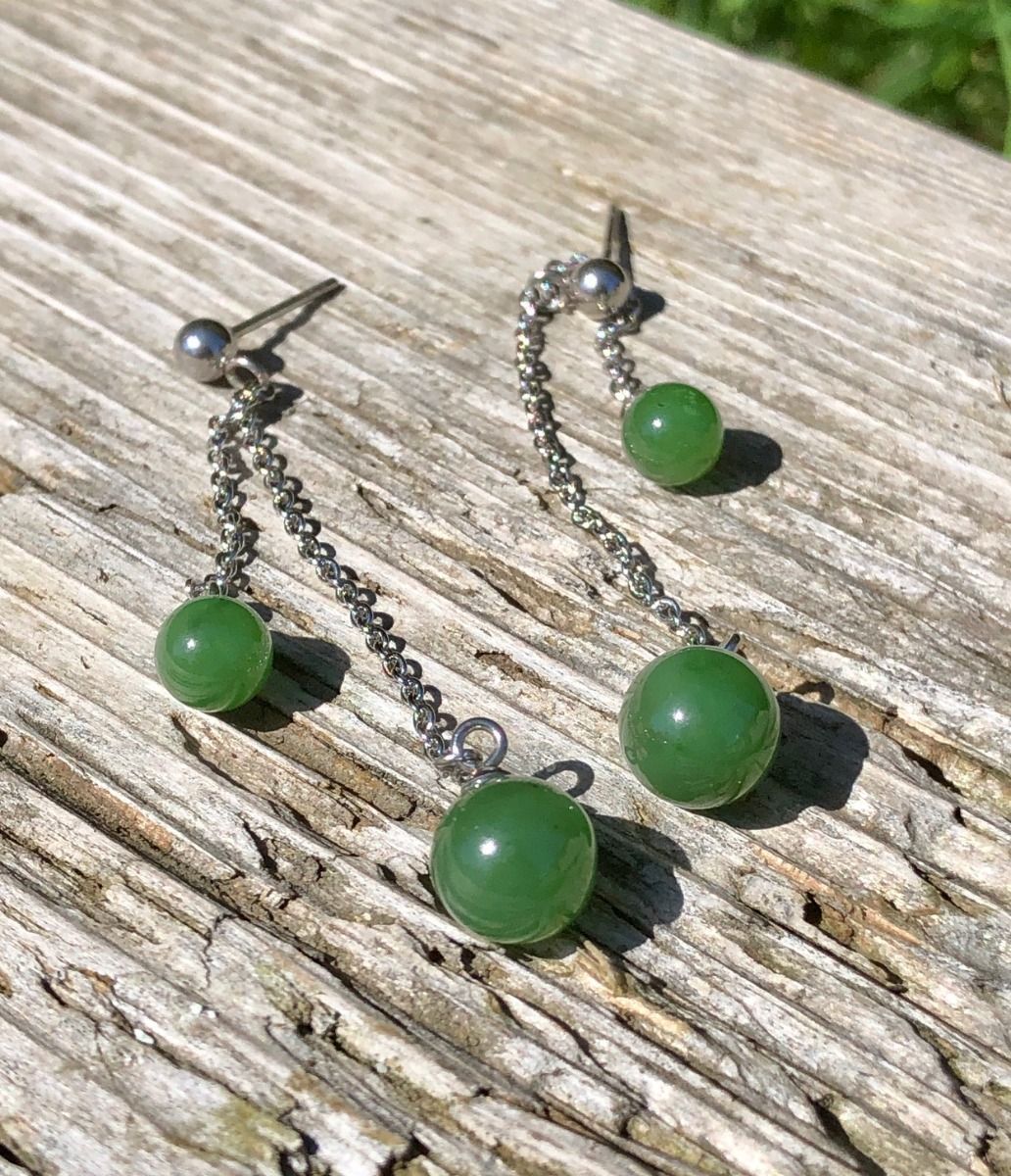 Jade Rituals Dangling Nephrite Beads Earrings